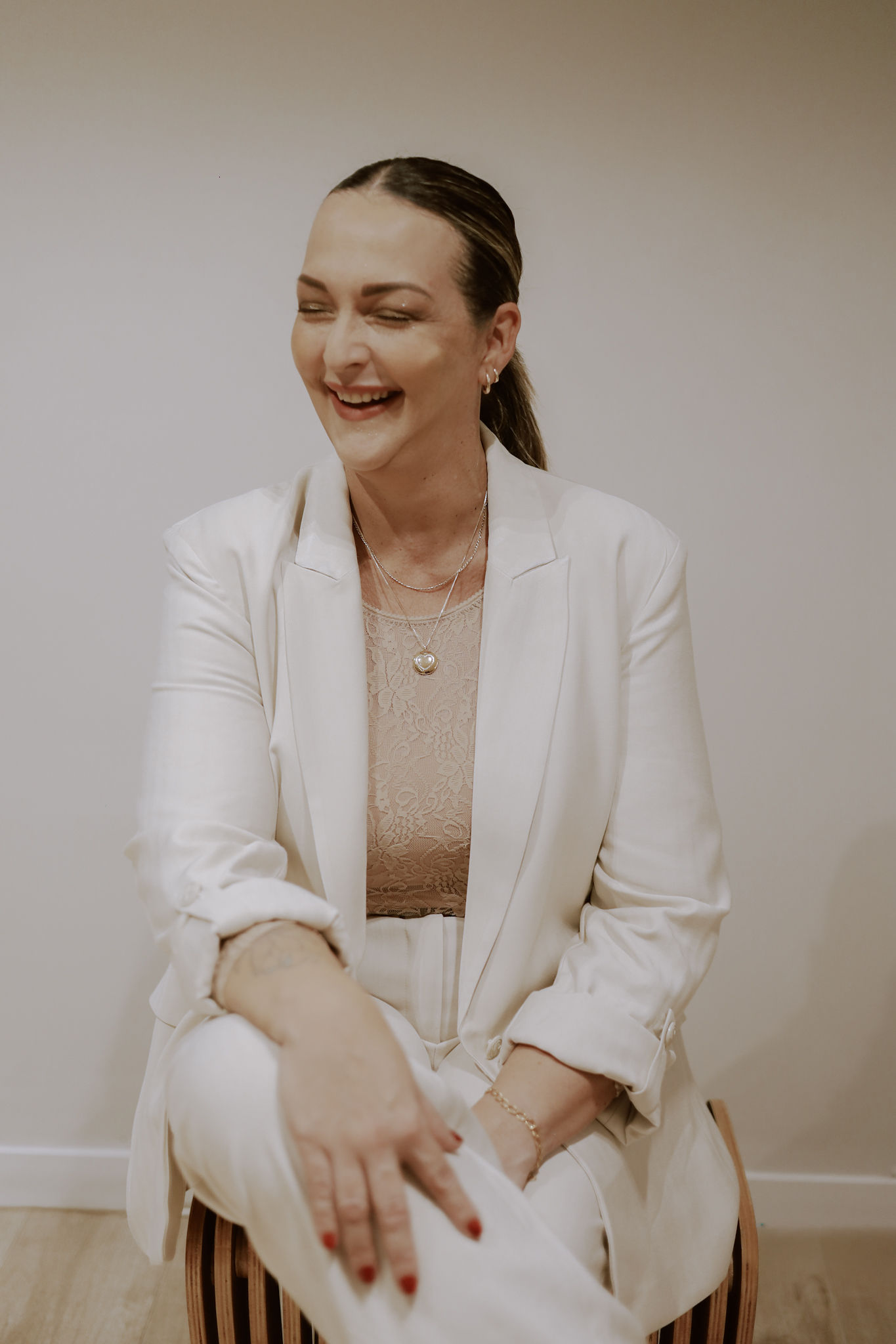 Pastora Ângela Aló
